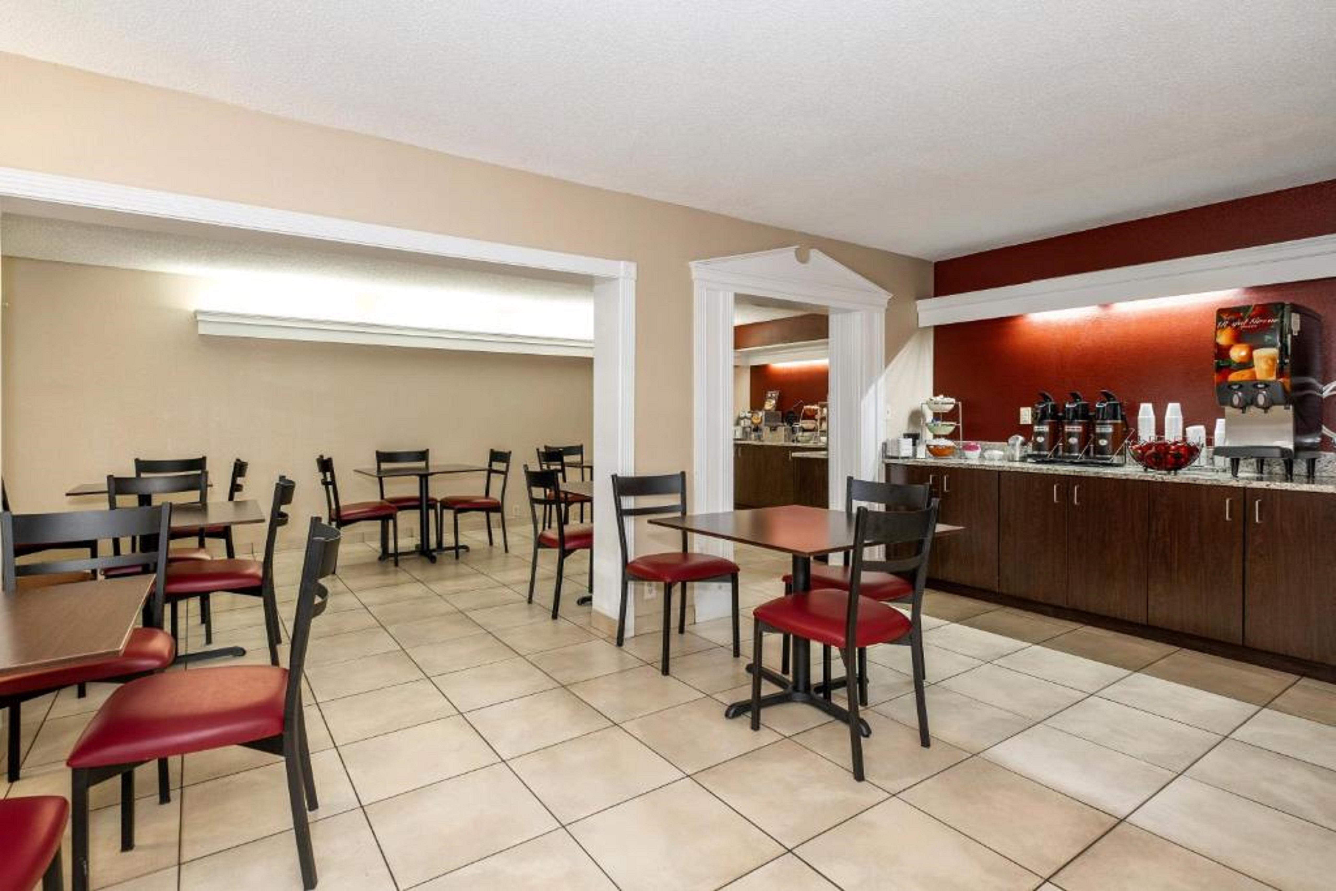 Red Roof Inn Knoxville North - Merchants Drive Екстериор снимка